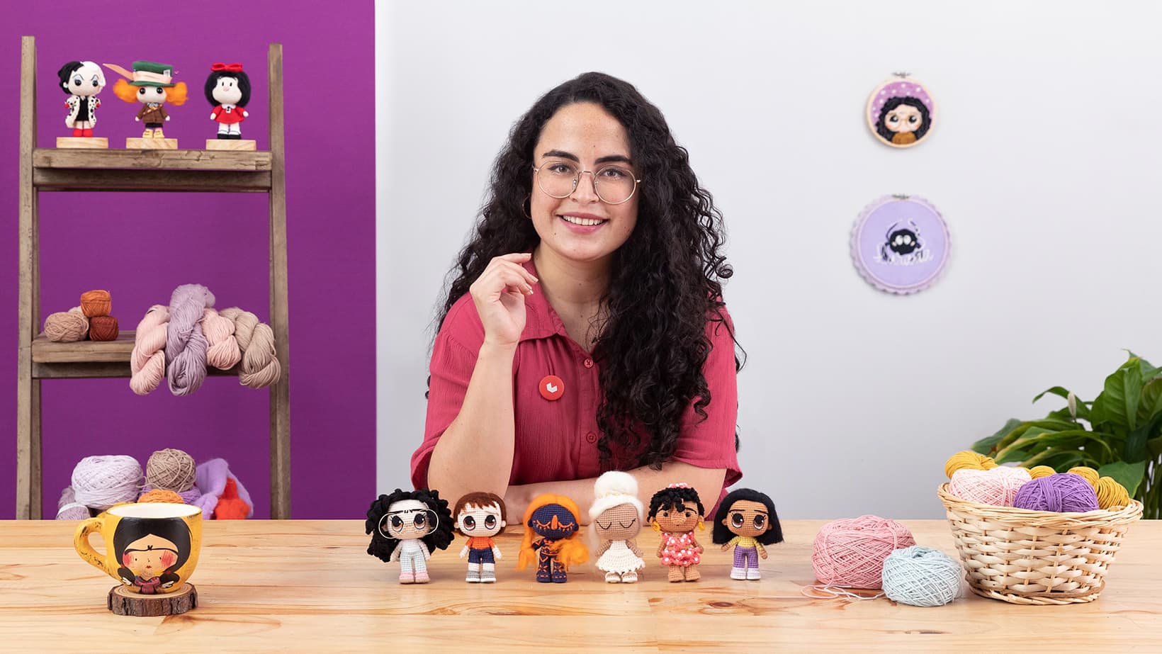 Amigurumi: Learn to Crochet People