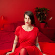 Vermelha. Um projeto de Pós-produção fotográfica, Fotografia de retrato, Fotografia artística, Fotografia Lifest e le de Nina Bruno - 17.11.2020