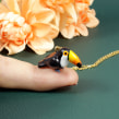 Toucan Necklace in Polymer Clay. Fine Arts, Jewelr, Design, and Sculpture project by Marisa Clemente - 04.17.2019