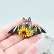 Bat Necklace in Polymer Clay. Fine Arts, Jewelr, Design, and Sculpture project by Marisa Clemente - 07.02.2018