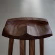Banqueta Tipi . Un proyecto de Diseño, Diseño, creación de muebles					, Diseño de producto y Carpintería de Danillo Faria - 22.08.2018