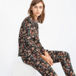 Textile print design for Zara Woman. Un proyecto de Moda, Pattern Design, Ilustración textil y Tejido de Silvia Stella Osella - 05.10.2021