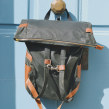 The Hilda bag - Wear it on your back or clip it on your bike!. Accessor, and Design project by Lydia Higginson - 02.04.2022