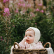Outdoors session with 9 month old baby. Un proyecto de Fotografía de Lidi Lima-Conlon - 15.03.2022