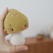 Pocket Mushroom. Un proyecto de Diseño de personajes, Creatividad, Crochet y Amigurumi de Elisa Ems-Domenig - 19.06.2022
