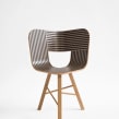 Tria chair for Colé. Design, e Design e fabricação de móveis projeto de Lorenz+Kaz - 06.09.2022