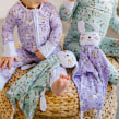 Easter bunnies pastels - Little Sleepies. Een project van Traditionele illustratie, Patroonontwerp y Kinderillustratie van Tati Abaurre - 18.11.2022