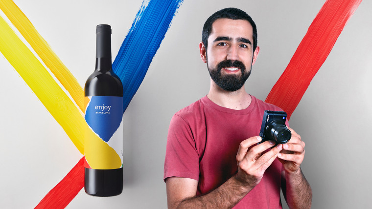 Product Photography For Beginners Marti Sans Online Course Domestika For the diy product photographer on a budget, it's best to use natural lighting and shoot in a room. product photography for beginners