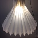 Lámpara de Origami: Lámpiluz. Installations, 3D, Arts, Crafts, Interior Architecture, Lighting Design, and Product Design project by Selma Malhadas - 10.19.2017