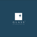 Glass. Un progetto di Direzione artistica, Graphic design e Web design di Andrea Méndez - 01.10.2018