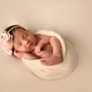 Mi Proyecto del curso: Introducción a la fotografía newborn. Un projet de Photographie de Maude vallín - 05.03.2020