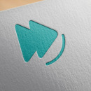 Logo para web de entretenimiento. Un proyecto de Diseño de logotipos de Alicia Moreno - 21.03.2020