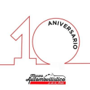 Firma 10 aniversario del Museo Automovilístico y de la Moda. Design, Br, ing e Identidade, e Design de logotipo projeto de Carmen Caballero- Bonald Ruiz - 05.06.2020