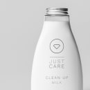 Just Care. Art Direction, Br, ing, Identit, Packaging, Naming, and Logo Design project by Víctor M. Pérez Navarro - 12.06.2020