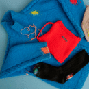 My project in Visible Mending: Colorful Knitwear Repair course. Um projeto de Artesanato de The Endery - 06.04.2021
