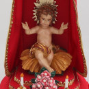 Baby Jesus Throne. Un progetto di Artigianato, Collage, Papercraft, Pittura acrilica e Fiber Art di Luis Miguel da Cruz - 03.08.2020