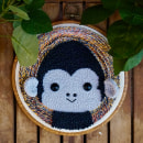 Gorila en Bastidor. Een project van Craft, Speelgoedontwerp, Borduurwerk, Textiel y DIY van Jocelin Gonzalez - 08.05.2021