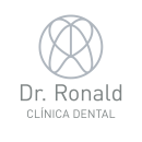 Clínica de Estética Dental Dr. Ronald. Web Design, e Desenvolvimento Web projeto de Jorge Pozo Alonso - 01.02.2021