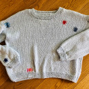 my sweater (knitted in silk - visible mended). Un proyecto de Moda, Diseño de moda, Bordado, Costura, Tejido, Upc y cling de Gerti Wouters - 13.06.2021