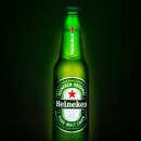 Fotografia de produto: Heineken Beer. Un projet de Photographie, Postproduction photographique, Photographie de produits , et Photographie gastronomique de Alves Design Studio - 11.01.2022