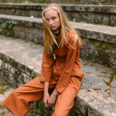 Editorial | Yoko Magazine - France. Um projeto de Fotografia, Design de vestuário, Moda e Fotografia de moda de Iulia Pironea - 02.01.2022