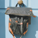 The Hilda bag - Wear it on your back or clip it on your bike!. Un projet de Création d'accessoires de Lydia Higginson - 04.02.2022