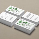 Identidad y diseño de sistema de dos tarjetas. Design, Graphic Design, Stationer, and Design project by Luciana Vicario - 04.06.2022