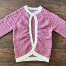 My project for course:  Top-Down: One-Piece Crocheted Garments . Moda, Design de moda, Tecido, DIY, Crochê, e Design têxtil projeto de Zarah Pimentel - 05.05.2022