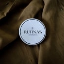 Identidade Visual + Branding | Rufinas - Aromas & Co. Um projeto de Design, Direção de arte, Br, ing e Identidade, Criatividade e Desenvolvimento de Portfólio de Celeste Tomini - 11.07.2022