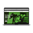 Global campaign launch Polaroid green duochrome special edition. Un proyecto de Fotografía, Marketing, Marketing Digital, Marketing de contenidos, Marketing para Instagram y Fotografía analógica de Jessica Lopez - 12.07.2022