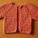 Mi proyecto del curso:  Top-down: prendas a crochet de una sola pieza. Moda, Design de moda, Tecido, DIY, Crochê, e Design têxtil projeto de Andrew - 06.09.2022