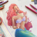 Halle Bailey as "The Little Mermaid" 🧜🏽‍♀️ - Colored Pencil Drawing . Um projeto de Ilustração, Artes plásticas e Desenho de Retrato de Gabriela Niko - 10.10.2022