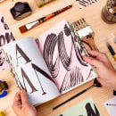 Meu projeto do curso: Caligrafia criativa: descubra seu estilo com um sketchbook. Un projet de Calligraphie, St , et les de calligraphie de João Varela - 19.10.2022