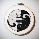Yin Yang cats. Arts, Crafts, Creativit, and Embroider project by agata.kosinskaa - 02.08.2021