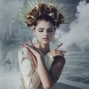 Cloud Goddess. Un proyecto de Fotografía, Post-producción fotográfica		, Retoque fotográfico, Fotografía digital, Fotografía artística y Fotomontaje de Desireé Martín - 13.11.2022