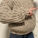Mi proyecto del curso: Crochet: crea prendas con una sola aguja. Un proyecto de Moda, Diseño de moda, Tejido, DIY, Crochet y Diseño textil de mbeade - 23.12.2022