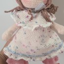 Mi proyecto del curso: Elaboración de muñecas amigurumi románticas. Arts, Crafts, To, Design, Fiber Arts, Crochet, Amigurumi, and Textile Design project by Dhayana De La Rosa - 01.21.2023