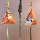 Origami Earrings . Arts, Crafts, Jewelr, and Design project by carolinek.chan - 01.28.2023