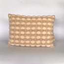 Recent Client Commission: Set of 2 Handwoven Cushions. Un proyecto de Interiorismo, Telar y Diseño textil de Cassandra Sabo - 12.10.2022
