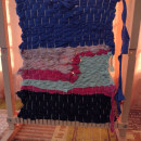 Mi proyecto del curso: Tejido y upcycling: descubre la tapicería reciclada. Un proyecto de Diseño de complementos, Interiorismo, Tejido, Telar y Diseño textil de Jocelyn Armenta Solorzano - 18.03.2023