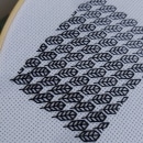 Practicando con el bordado en blackwork. Embroider, Textile Illustration, and Textile Design project by parevolant - 04.02.2023