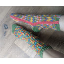 Mi proyecto del curso: Diseño y tejido de calcetines en crochet. Fashion, Fashion Design, Fiber Arts, DIY, Crochet, and Textile Design project by Alessandra Sichi - 07.03.2023