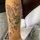 Mon projet du cours : Initiation aux techniques de tatouage. Ilustração tradicional, Desenho de tatuagens e Ilustração botânica projeto de Patricia Faubert - 13.07.2023