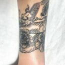 Mi proyecto del curso: Tatuaje botánico con puntillismo. Un proyecto de Ilustración tradicional, Diseño de tatuajes e Ilustración botánica de Mayrin Moreno Macías - 24.08.2023