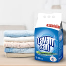 Etiquetas de LavanSan® - Productos de limpieza . Un projet de Design graphique , et Packaging de Sharon Luy Carrión - 10.10.2023