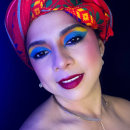 Mi proyecto del curso: Introducción a las técnicas profesionales de maquillaje. Un proyecto de Cine, vídeo, televisión, Dirección de arte, Moda, Diseño de moda y Fotografía de moda de Camila Mosqueda - 16.11.2023