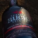 Tequila SUCIO SPIRITS || Redes sociales. Un proyecto de Diseño, Fotografía, Post-producción fotográfica		, Fotografía de producto, Iluminación fotográfica y Fotografía de estudio de Ecliptica Digital - 17.05.2023