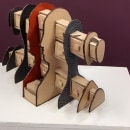 Hidden Self - cardboard sculpture. Un proyecto de Escultura de Keli Miles - 11.12.2023