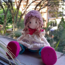 Mi proyecto del curso: Elaboración de muñecas amigurumi románticas. Un proyecto de Artesanía, Diseño de juguetes, Tejido, Crochet, Amigurumi y Diseño textil de Angelica Goenaga - 04.01.2024