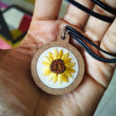 Collar girasol. Embroider project by Leidy Vanessa Vallejo Sanchez - 02.16.2024